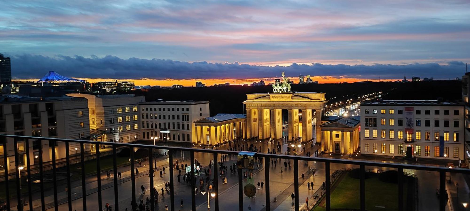 Aparthotel Nexliving Berlin Brandenburger Tor Extérieur photo